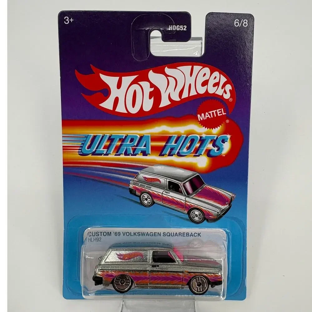 Hot Wheels Ultra Hots Custom '69 Volkswagen Squareback